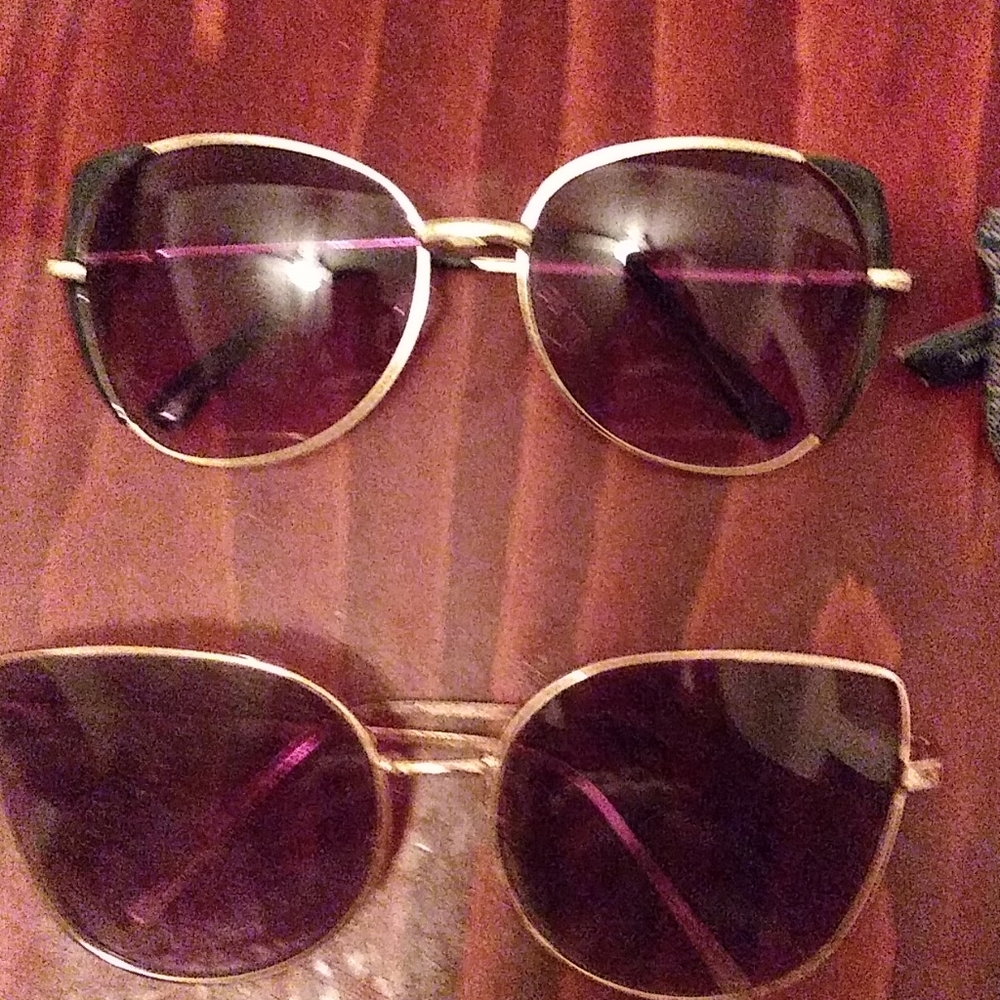 Sunglasses - Picture 2 of 4